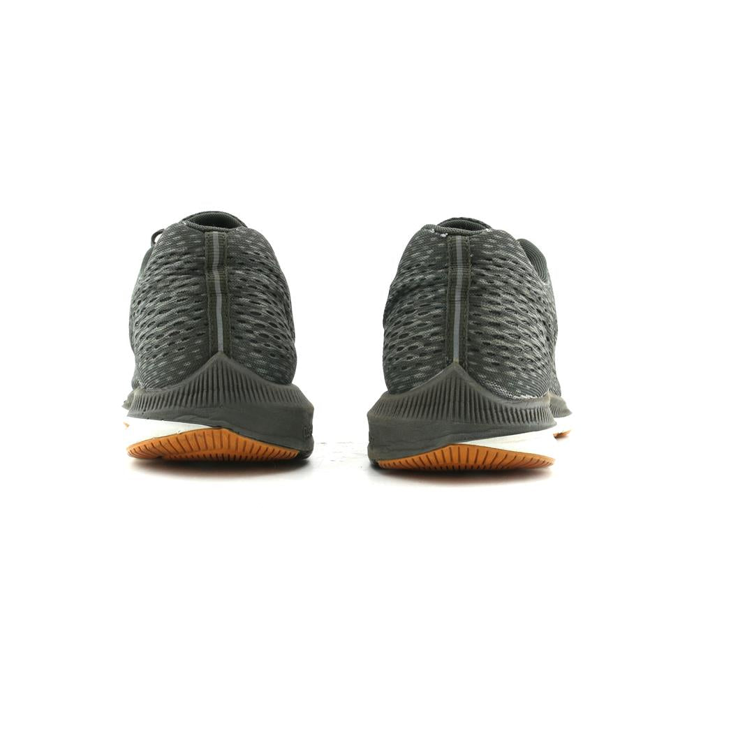 AIR ZOOM WINFLO 5