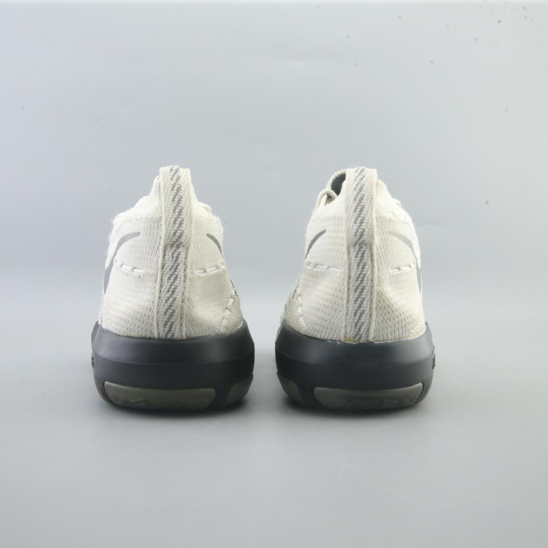 FREE TRANSFORM FLYKNIT