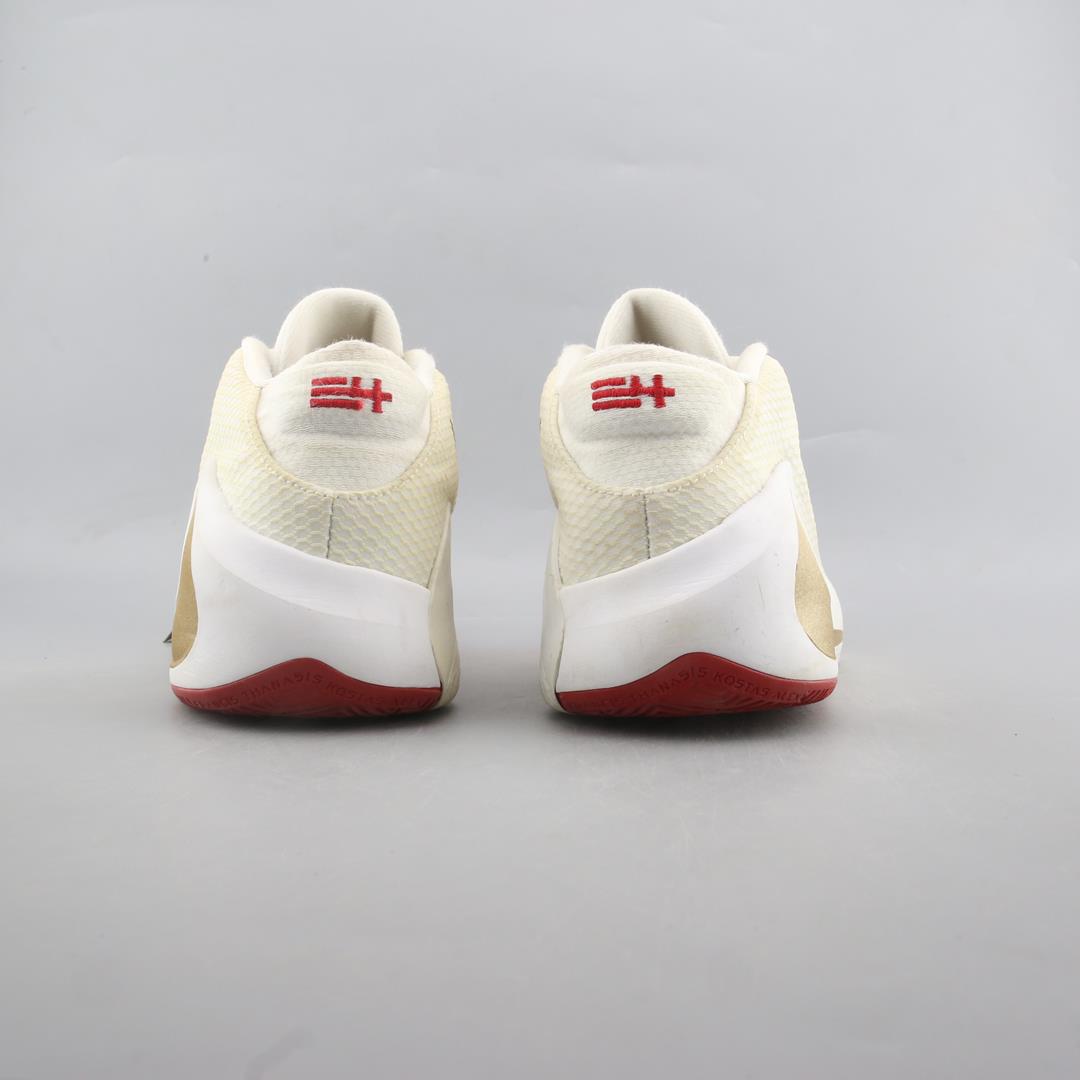 ZOOM FREAK 1