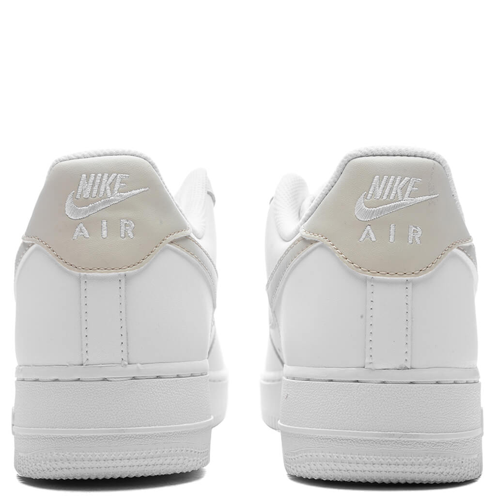 Air Force 1 '07 - White/Light Khaki