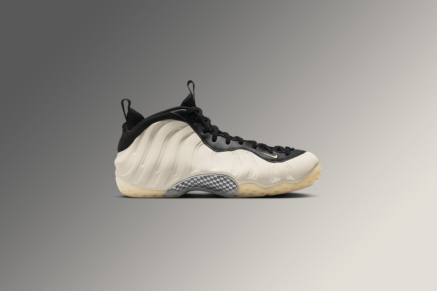 Air Foamposite One - Black/Team Gold/Light Orewood Brown