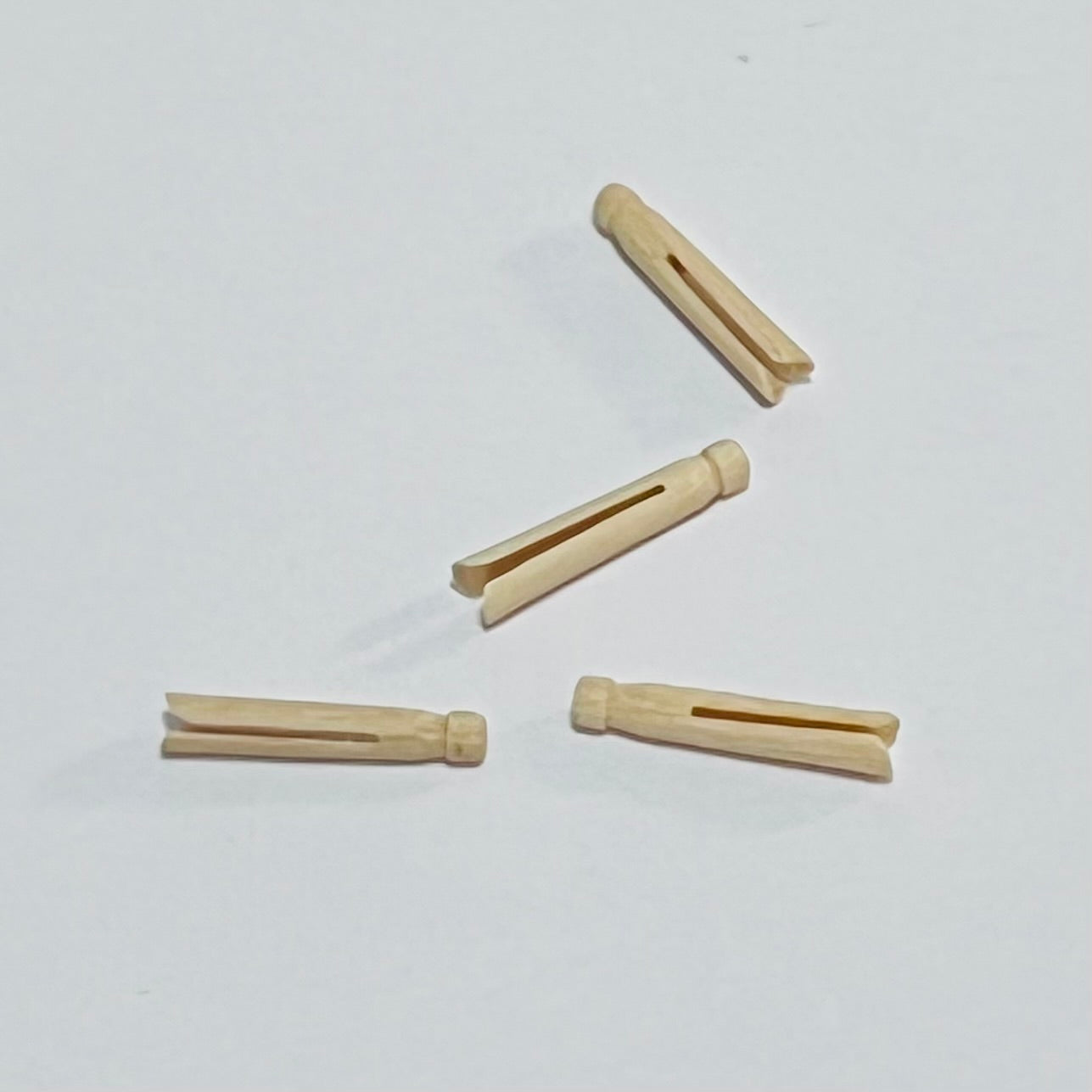 4 Clothes Pegs - Artisan David Edwards - 1/12 Scale Dollhouse Miniature