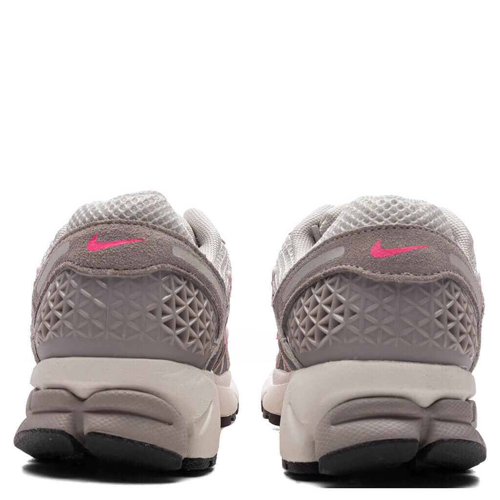 Women's Zoom Vomero 5 - College Grey/Sail/Light Bone/Medium Ash