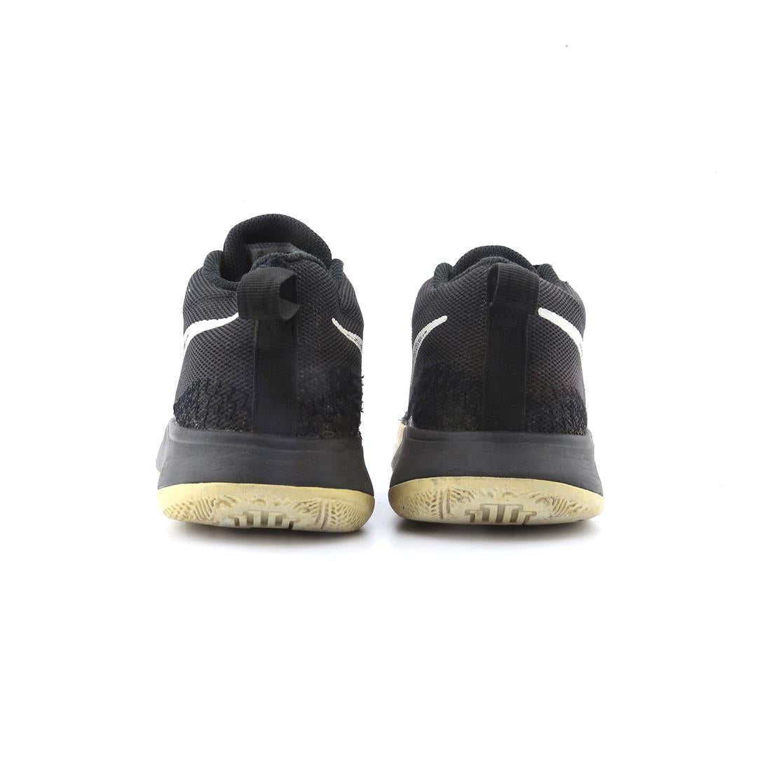 KYRIE FLYTRAP 6