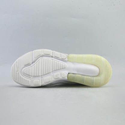 AIR MAX 270