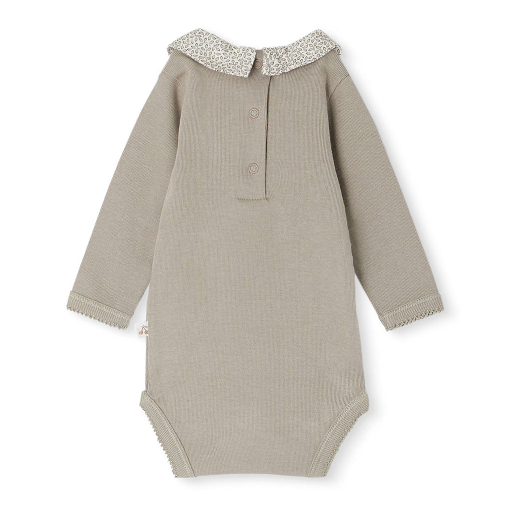 Bonpoint Septembre Bodysuit With Pointed Collar and Foliage Print