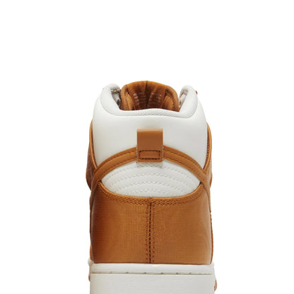 Dunk High 'Monarch Canvas