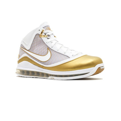 LeBron 7 'China Moon' (2009)