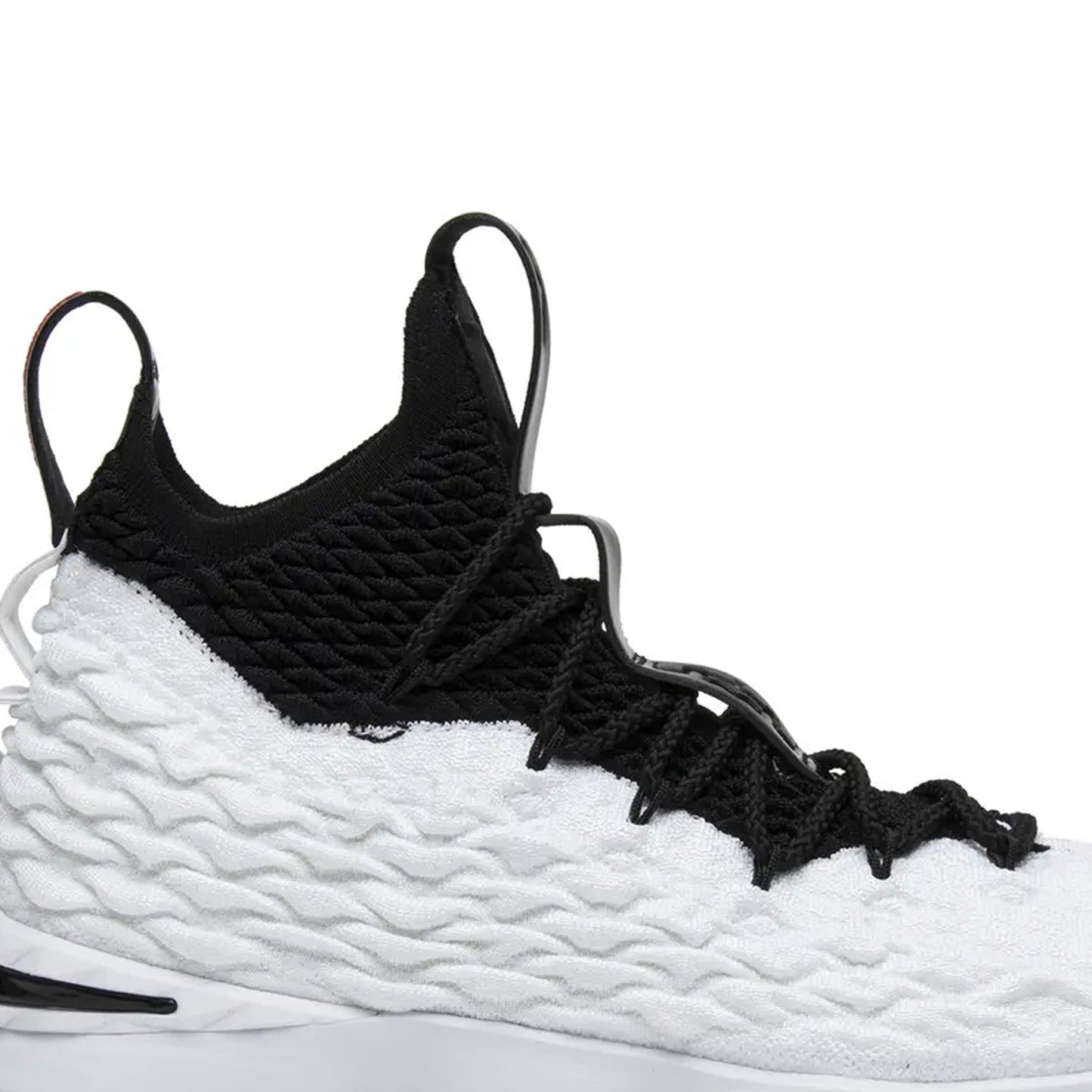 LeBron 15 'Graffiti' (2018)