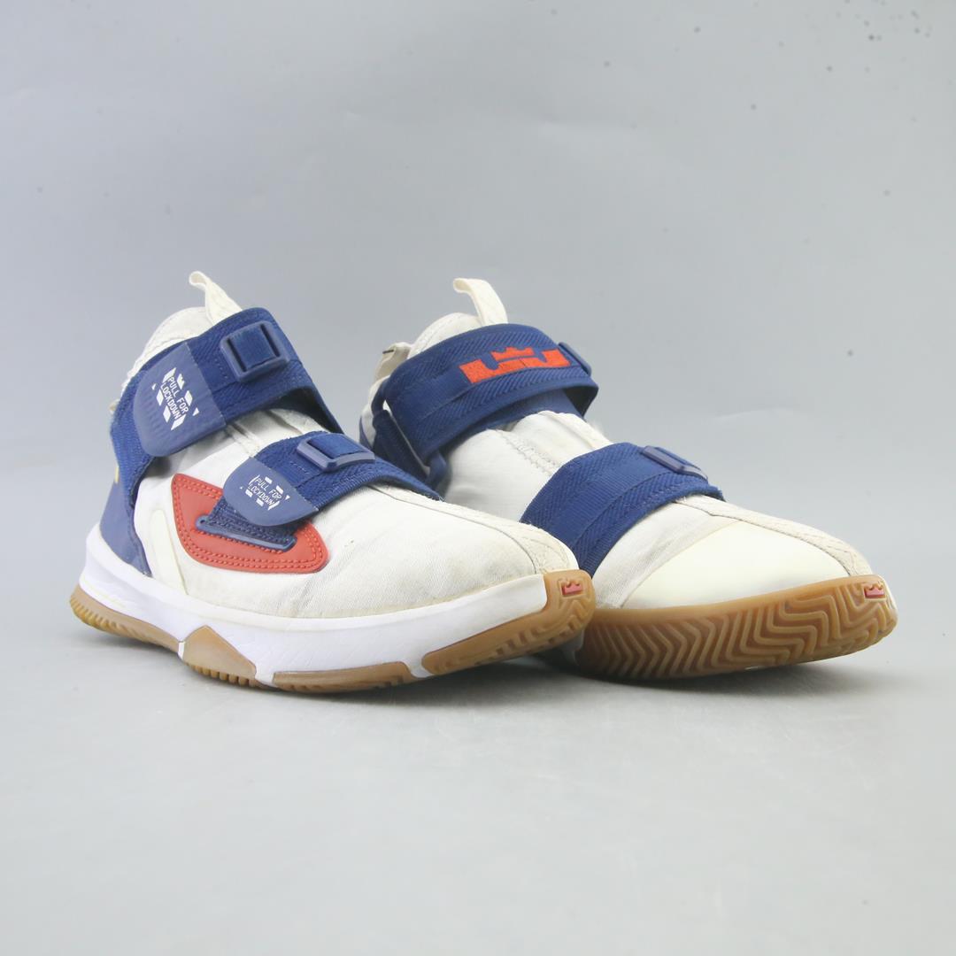 LEBRON SOLDER 13