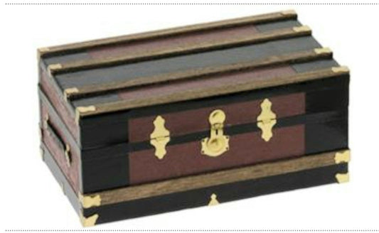 Steamer Foot Locker, Canvas Covered - Kit by Cats Paw - 1/12 Scale