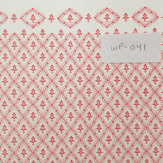 Diamond Shape of Flowers / Red