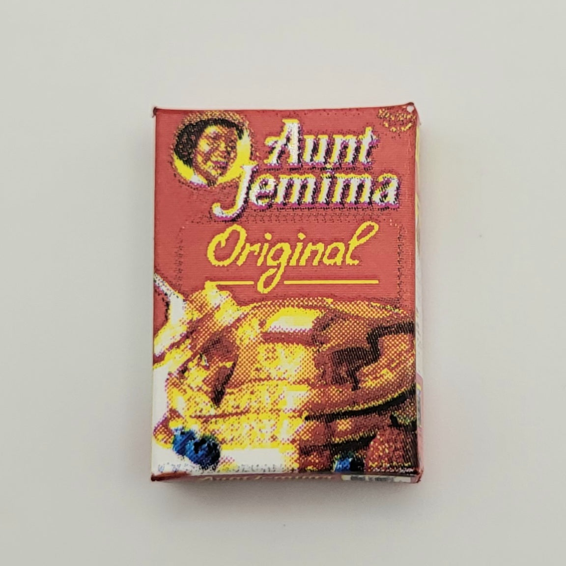 Aunt Jemima Pancake Mix and Syrup - 1/12 Scale Dollhouse Miniature