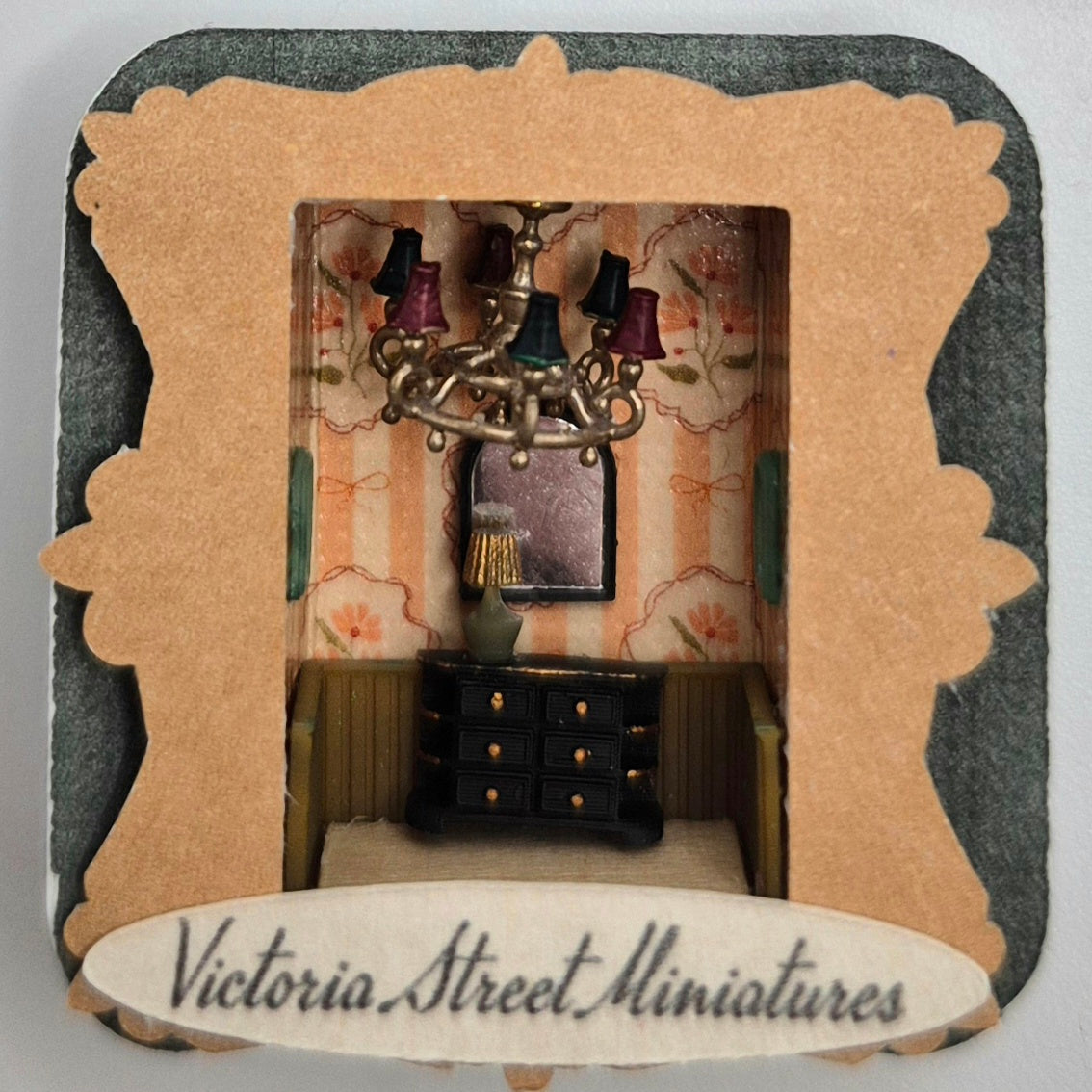 Painted Cabinet/Chandelier/Mirror - 3D Printed Kit - Ivette Orellana - 1/144 Scale Dollhouse Miniature (Copy)