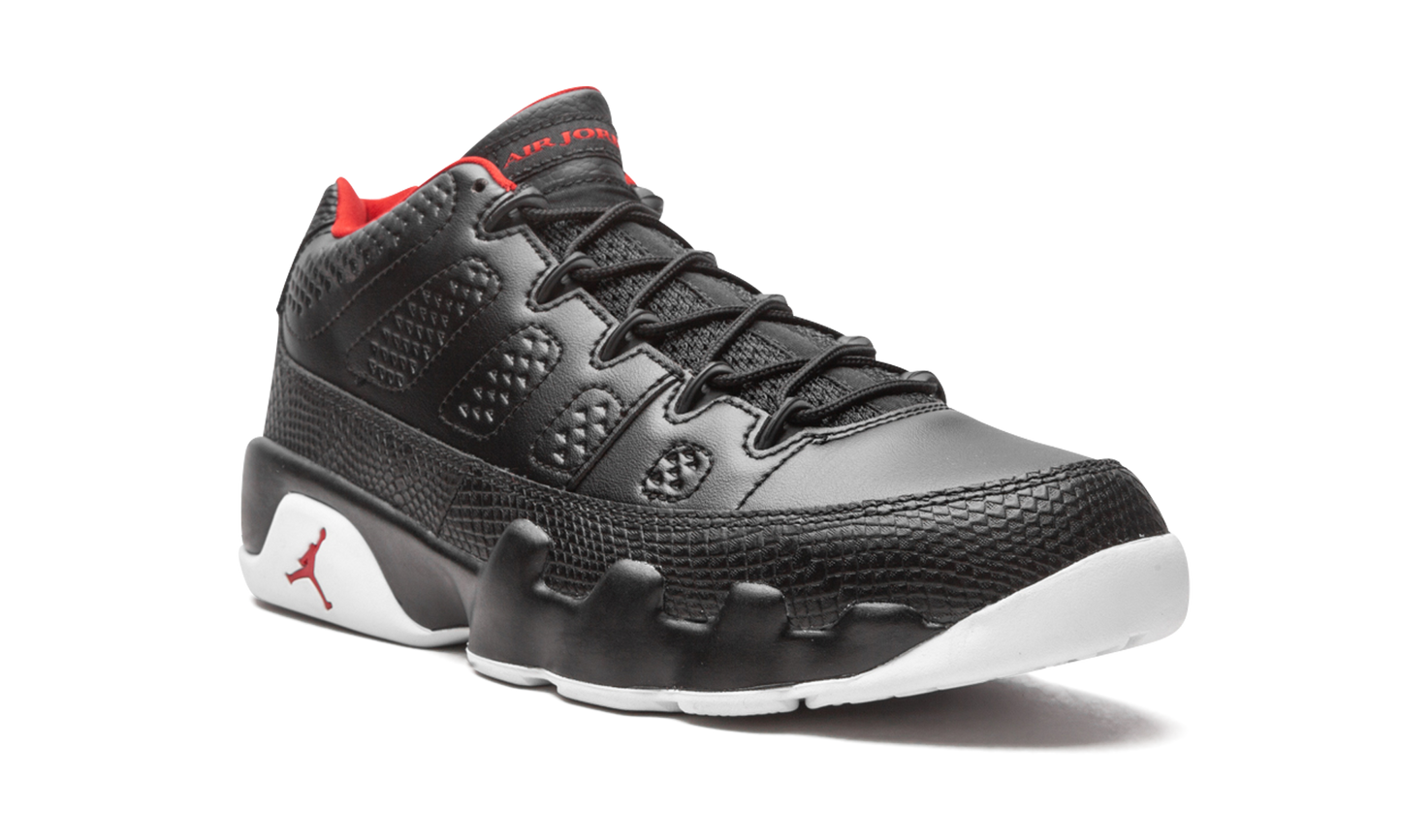 9 Retro Low "Bred" 832822 001