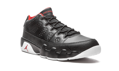 9 Retro Low "Bred" 832822 001