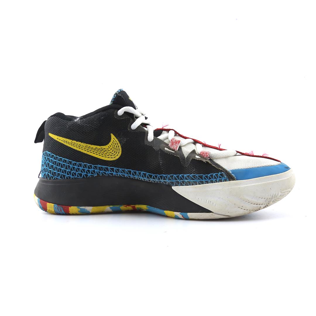 KYRIE FLYTRAP 6