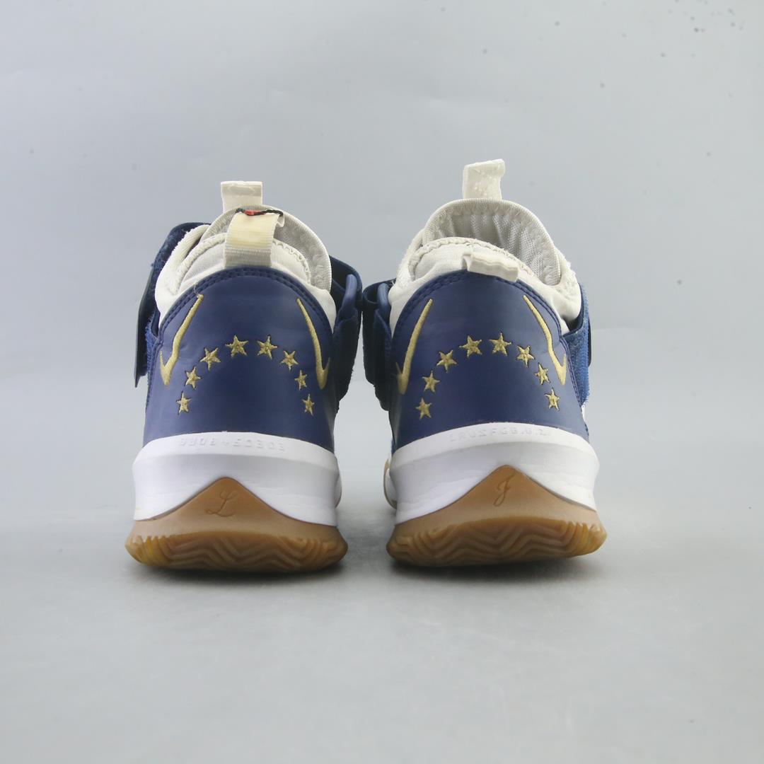 LEBRON SOLDER 13