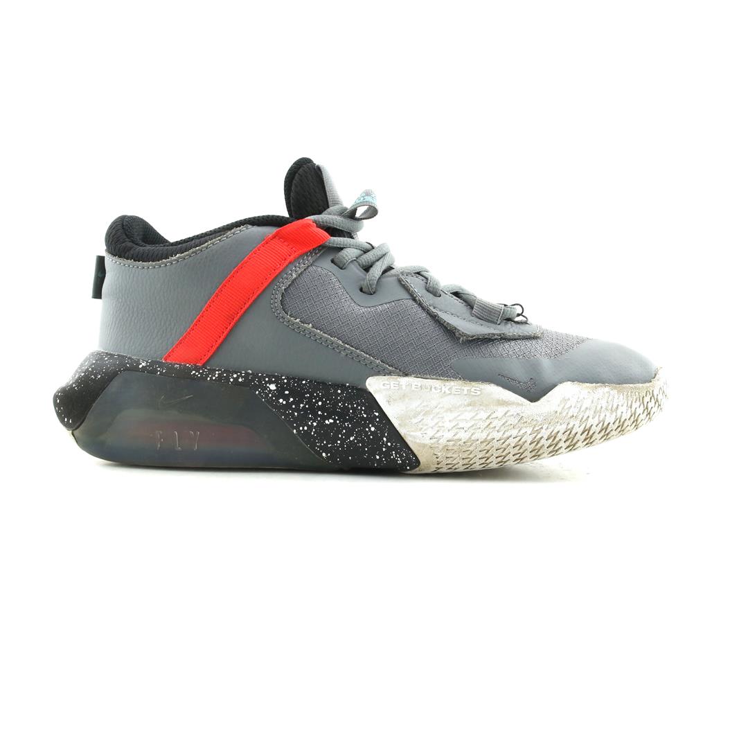 AIR ZOOM CROSSOVER