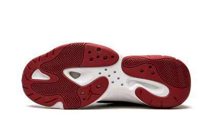 11 CMFT Low "Bred" DM0844 005
