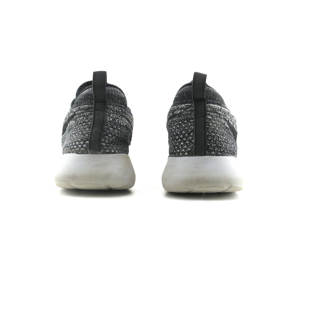 ROSHE ONE FLYKNIT