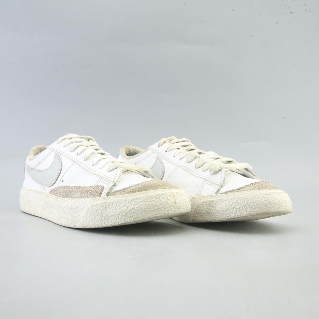 BLAZER LOW '77