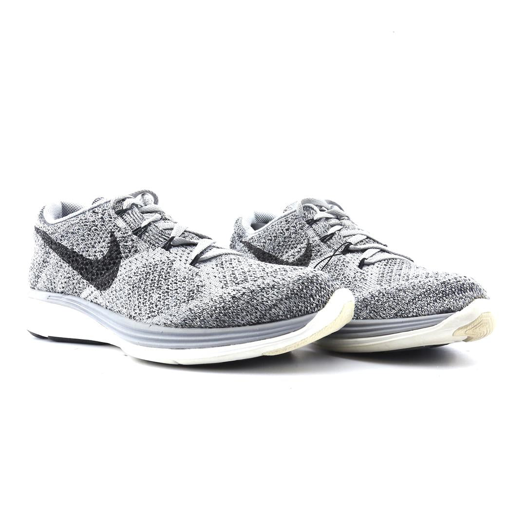 FLYKNIT LUNAR 3