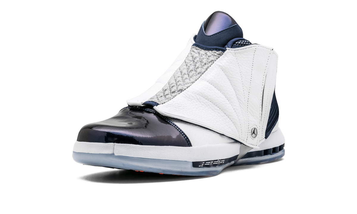 16 Retro 683075 106