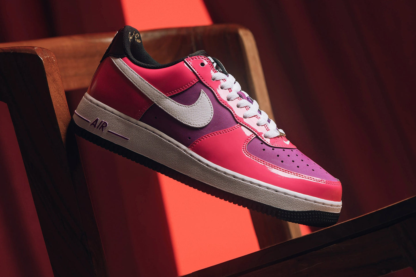 Air Force 1 Low Retro 'Las Vegas' - Laser Fuchsia/White/Vivid Purple