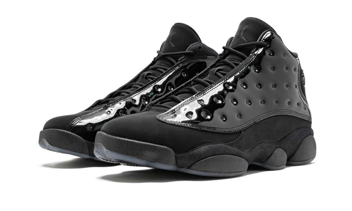 13 Retro "Cap And Gown" 414571 012