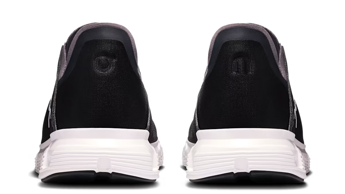 On Running Cloud 6 Coast Black White