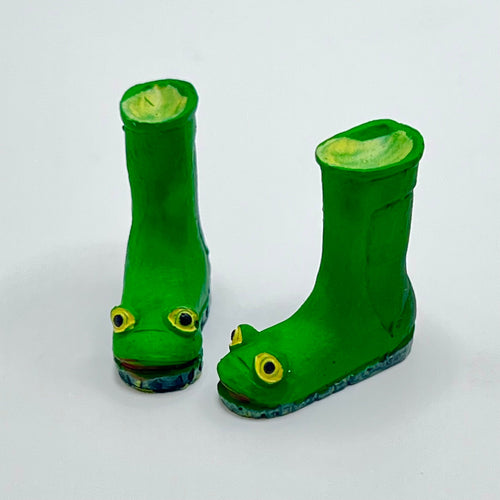 Pair of Green Frog Wellington Boots - 1/12 Scale Dollhouse Miniature
