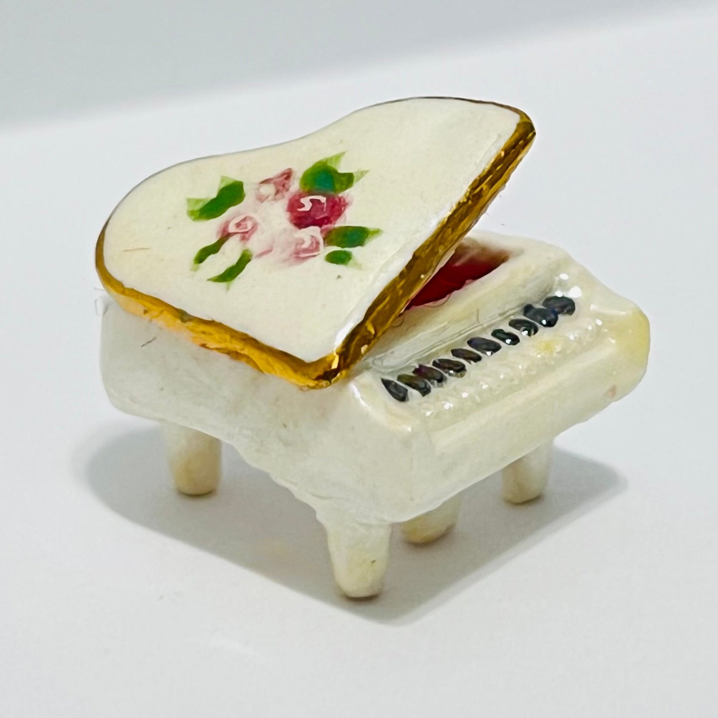 Mini Grand Piano - Porcelain - 1/12 Scale
