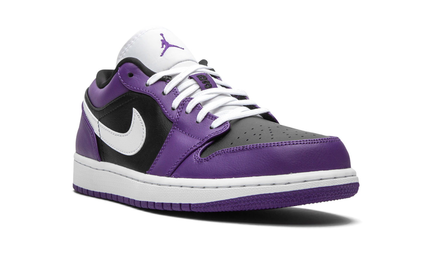 1 Low "Court Purple" 553558 501