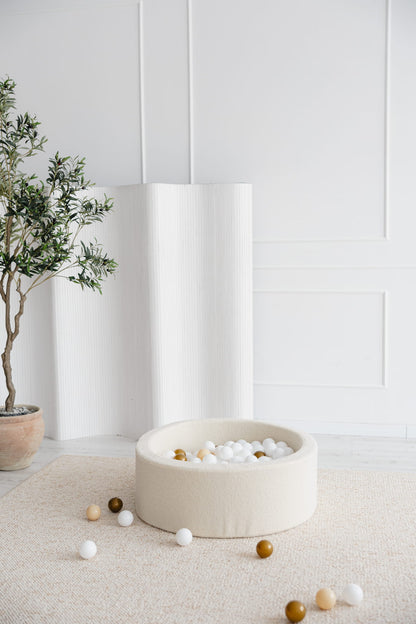 Monio - Beige Boucle Ball Pit + Balls (colour of your choice)