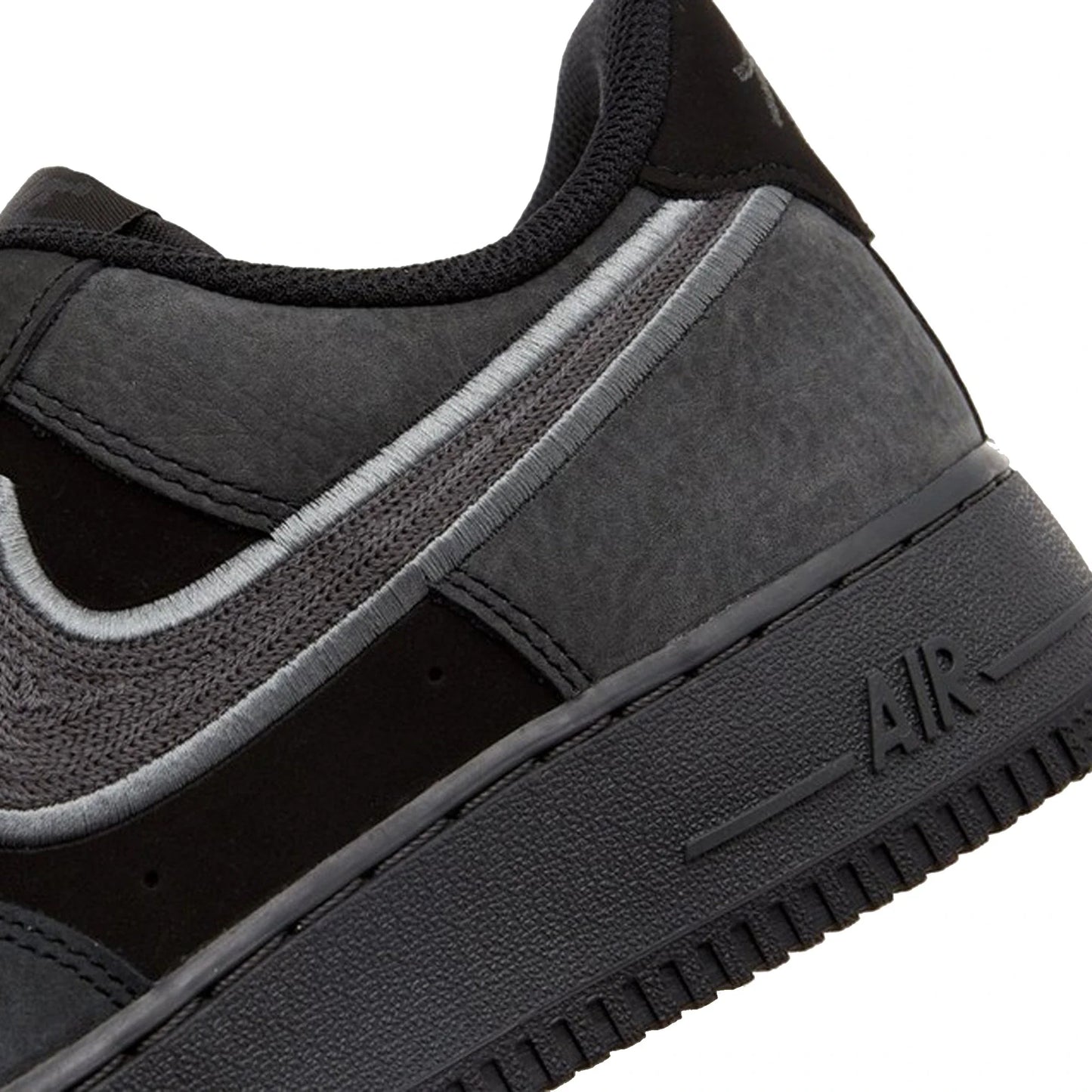 Air Force 1 Low '07 LV8 'Black Smoke Grey' (2026)