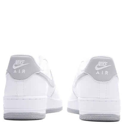 Air Force 1 '07 - White/Light Smoke Grey