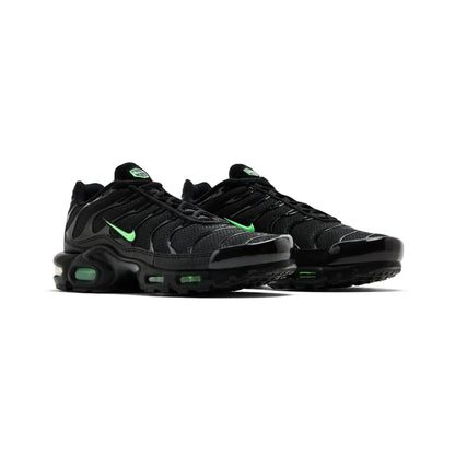 Nike Air Max Plus TN 'Black Green Strike' (2025)
