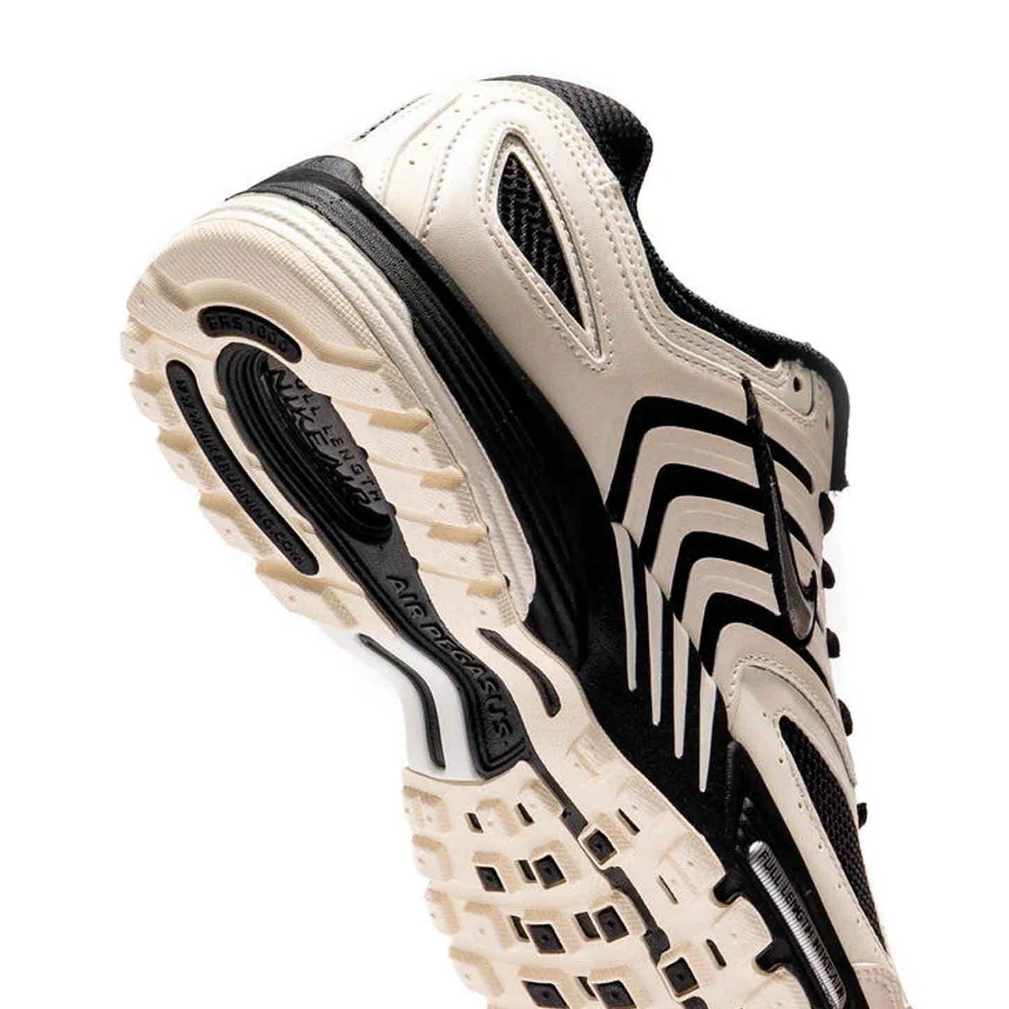 Air Pegasus 2K5 'Pale Ivory Black' (2024)