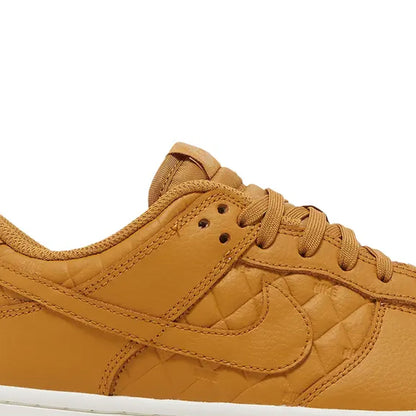 Nike Dunk Low Quilted 'Wheat' W (2022)