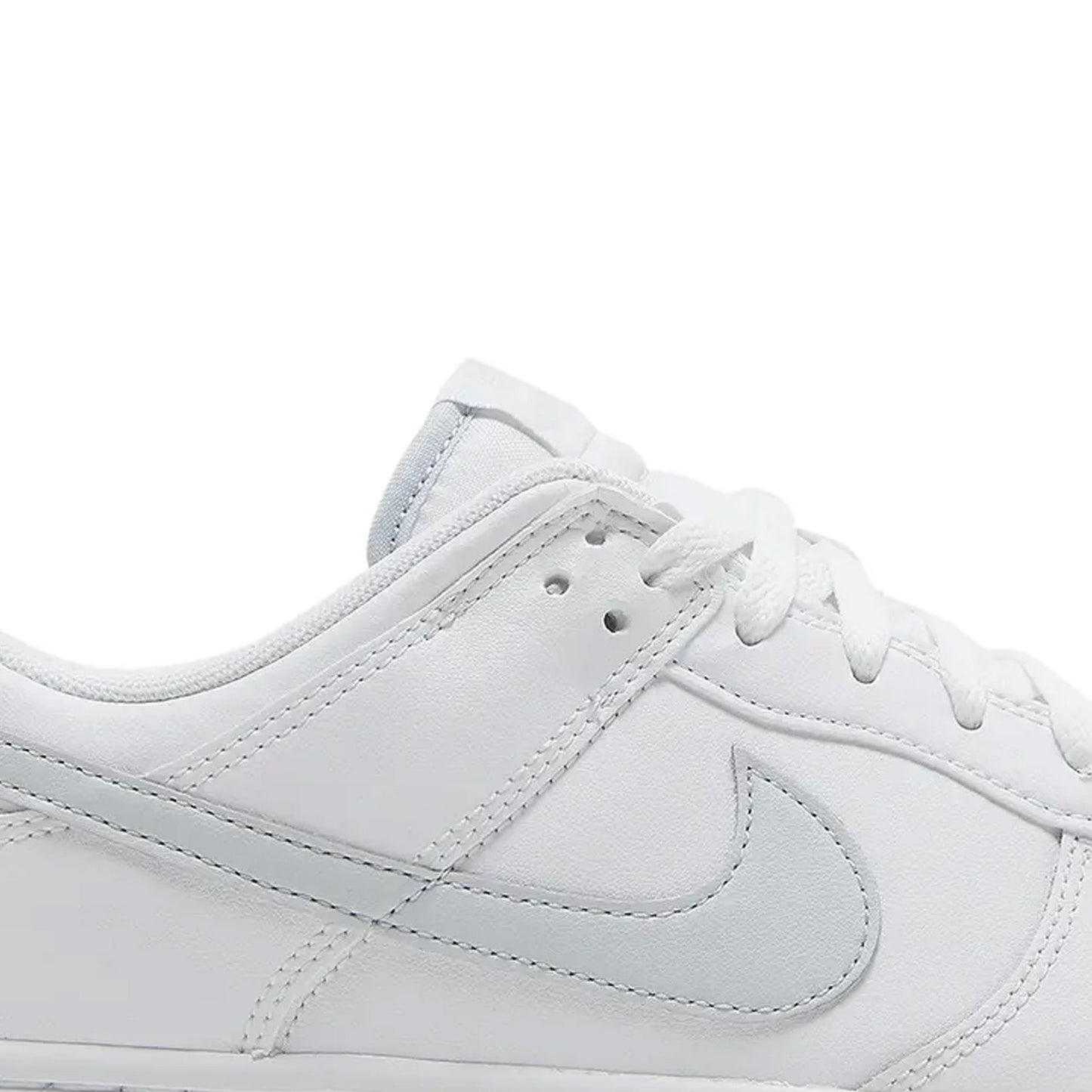 Nike Dunk Low 'Pure Platinum Grey'