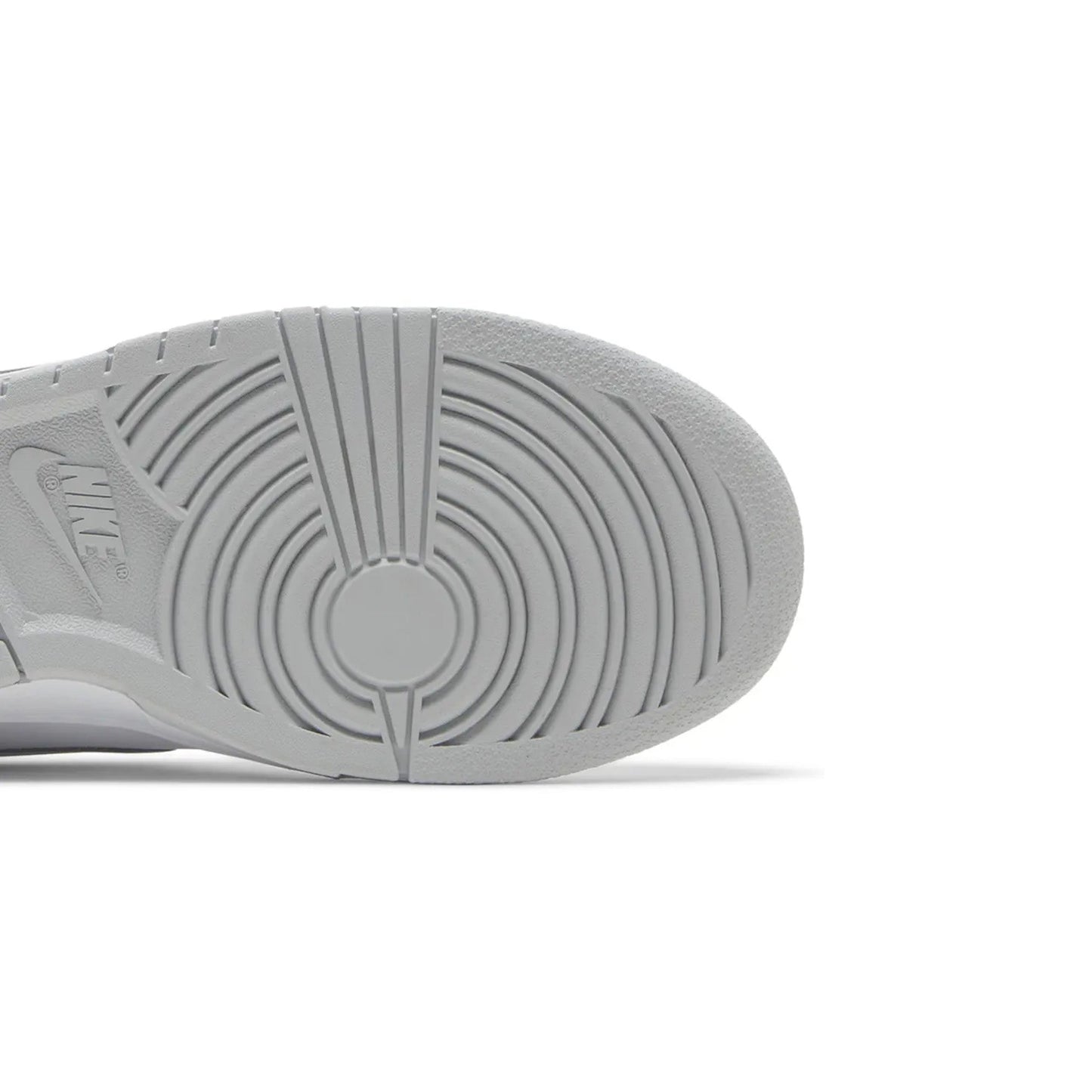 Nike Dunk Low 'Pure Platinum Grey'