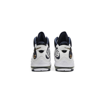LeBron 7 'White / Midnight Navy' (2009)
