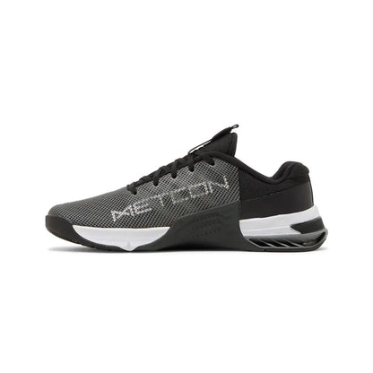 Nike Metcon 8 'Black White' (2022)