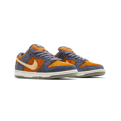 Dunk Low 'Light Carbon Monarch' (2024)