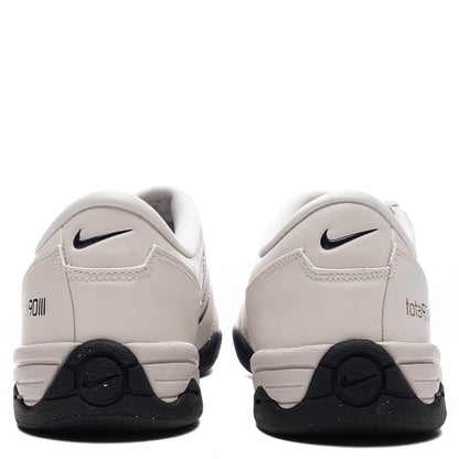 Total 90 III - Light Orewood Brown/Black/Black