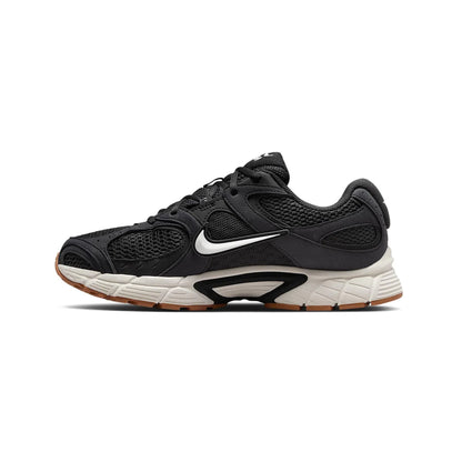 Nike V5 RNR 'Black Gum'