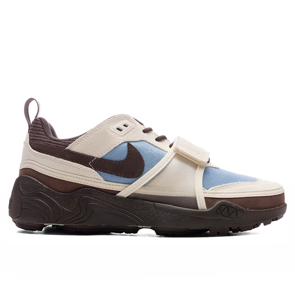Travis Scott Zoom Field Jaxx - Leche Blue/Baroque Brown/Pale Ivory