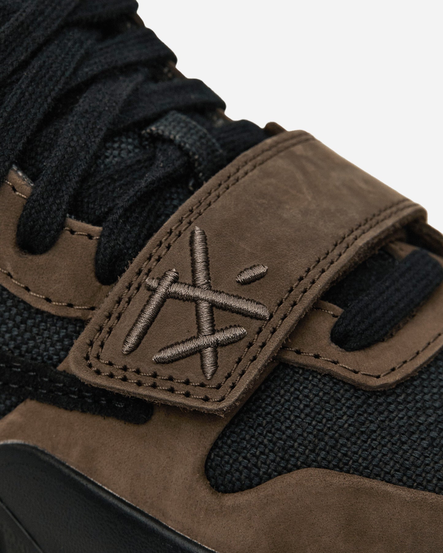 Travis Scott CJ1 T-Rexx Sneakers Black / Dark Mocha