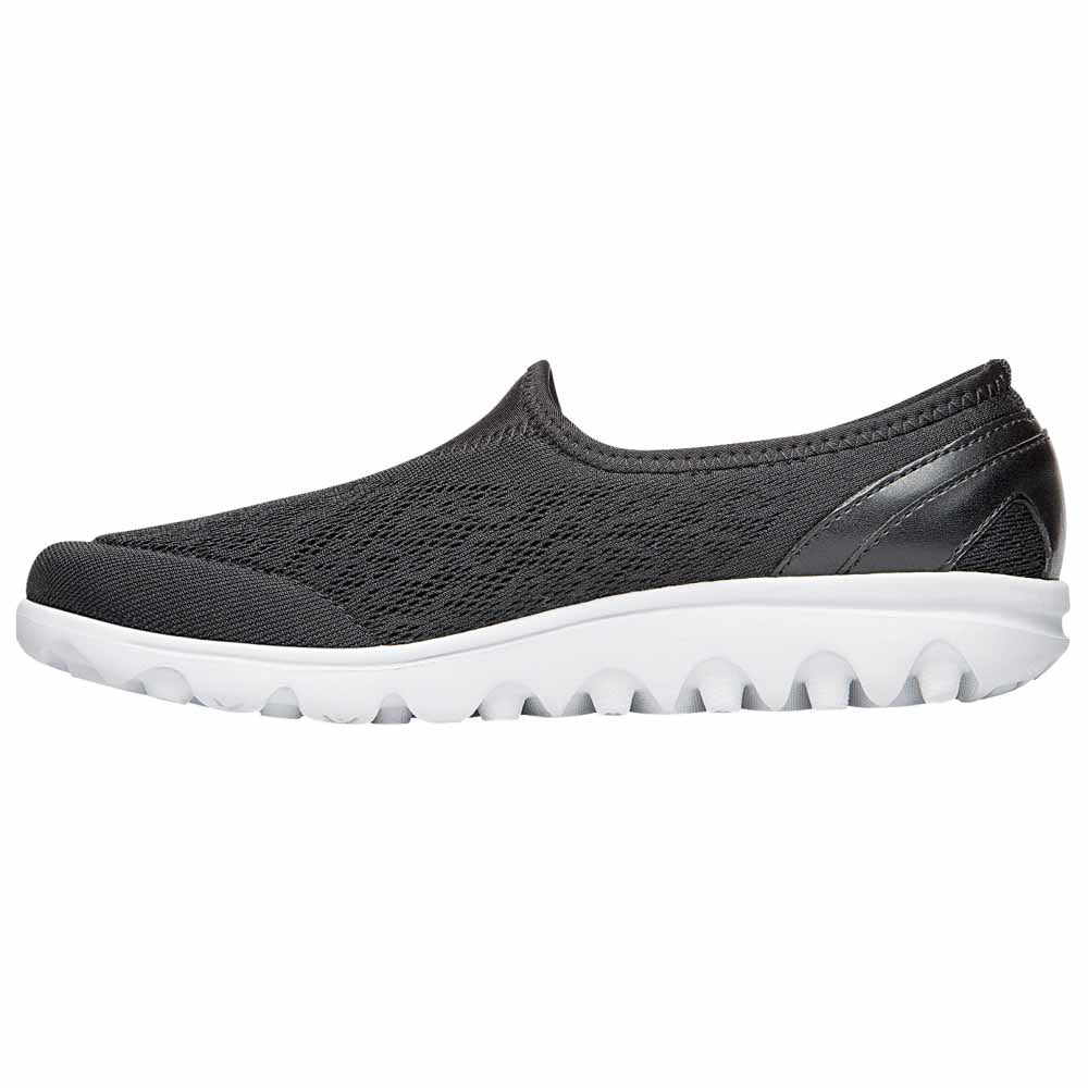 TravelActiv Slip On Sneakers